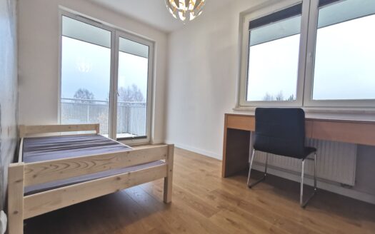 Gdynia Chwarzno/ 4 pokoje/ taras/ m. postojowe