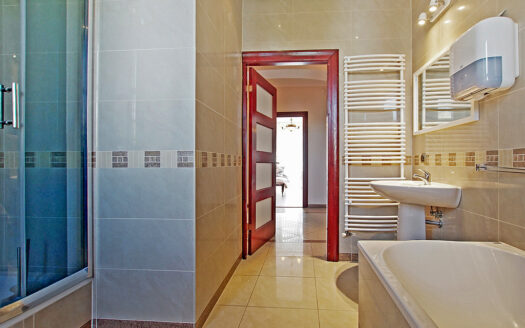 Gdynia Centrum/ 3 pokoje/ 2 balkony